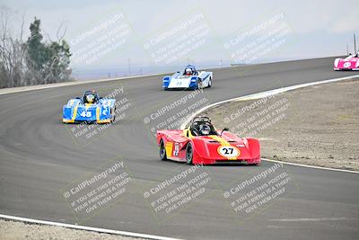 media/Jan-26-2025-CalClub SCCA (Sun) [[cfcea7df88]]/Group 6/Race/